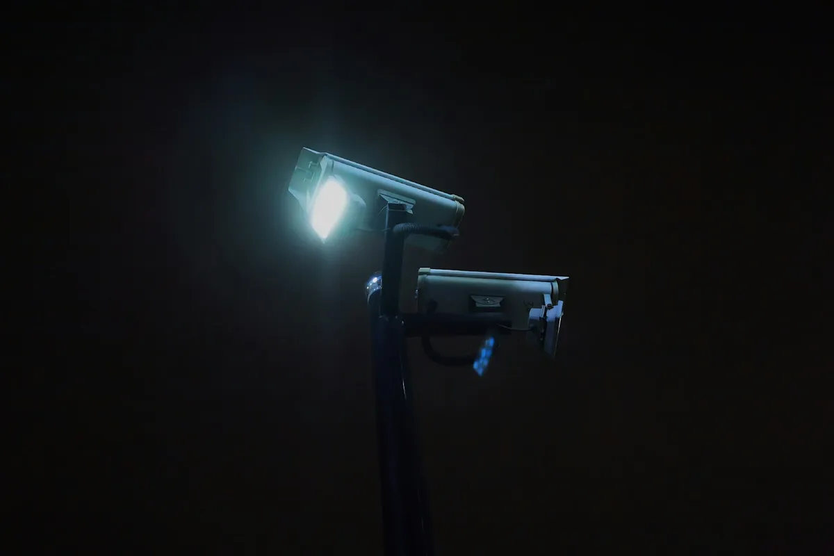 Monitoring nocny: jak poprawić jakość nagrań, zanim wymienisz kamery