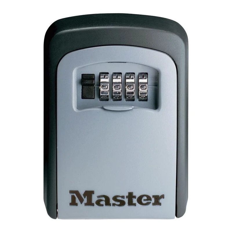Skrytka na klucze Master Lock 5401EURD z czterema pokrętłami szyfru na białym tle